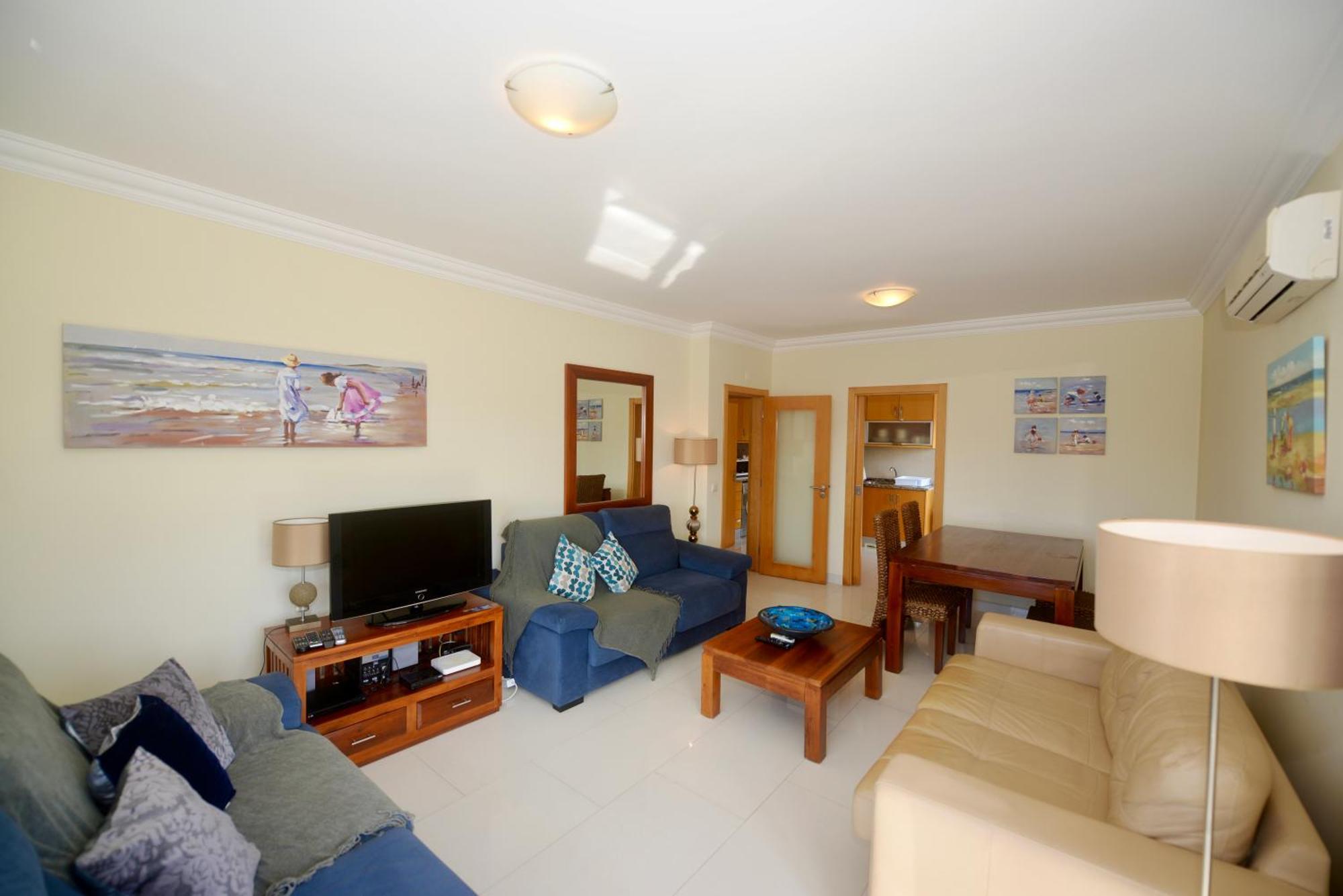 Pebble - 1 Bedroom Apartment Sleeps 5 With Pool & Tennis Court São Martinho do Porto Exteriör bild